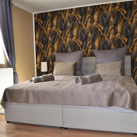 Klueger - Urlaub Fuer Kleine Familie *